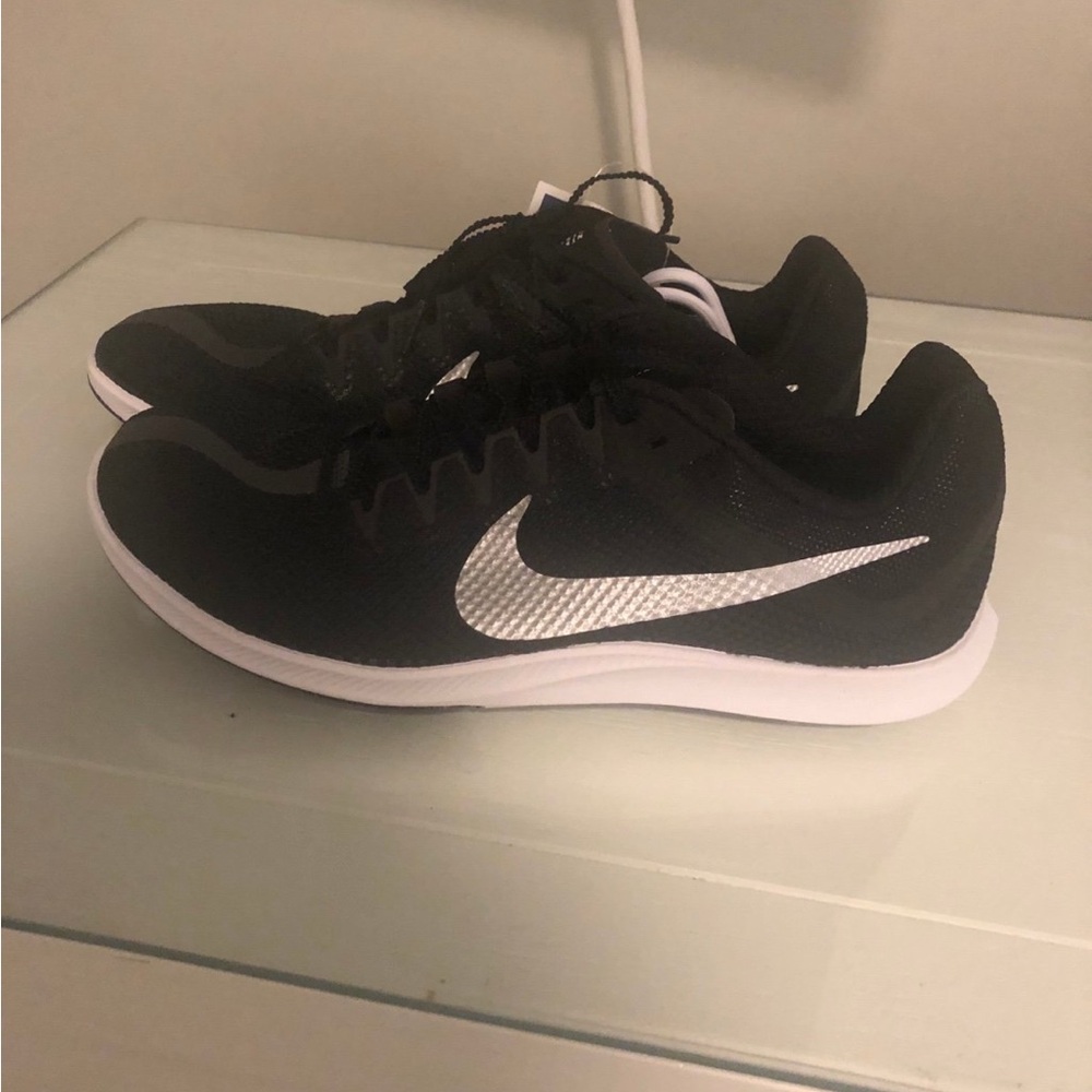 NEW Nike Men’s Zoom Rival Distance Track and Field Spikes Cleats Shoes 10 Black